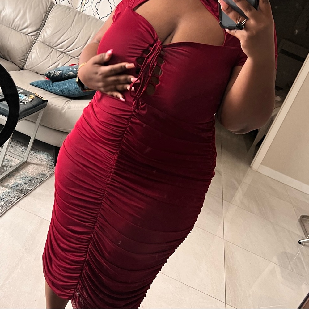 Red midi dress